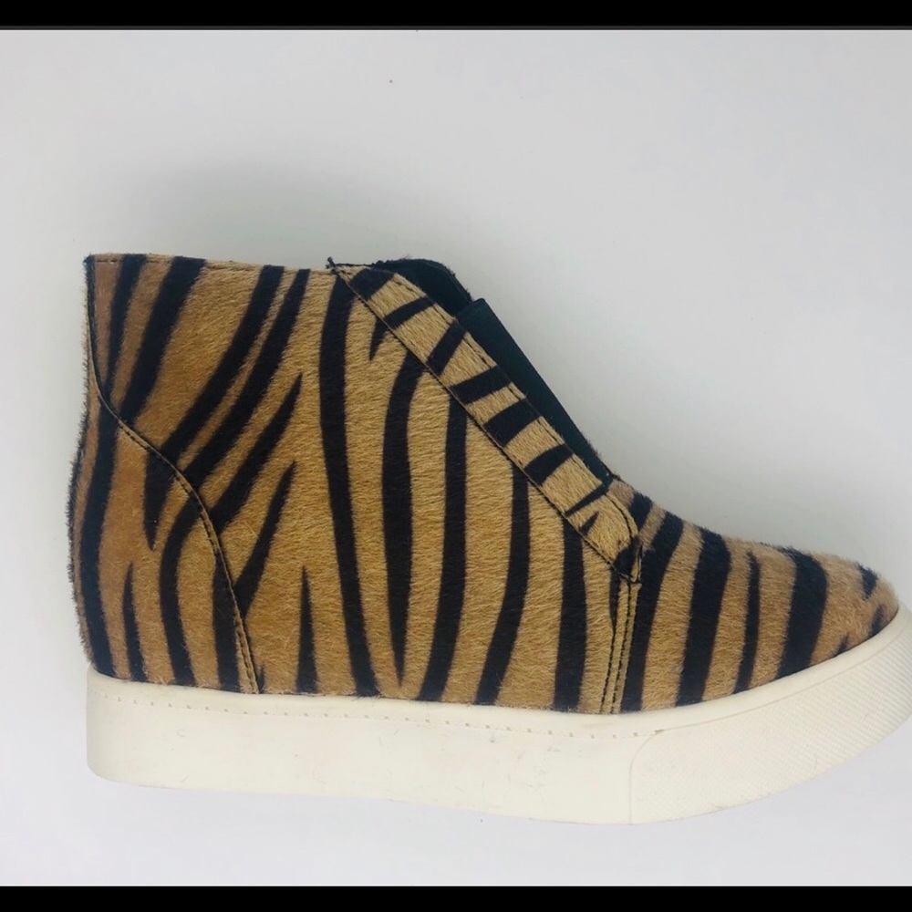 Tiger stripe wedge sneakers